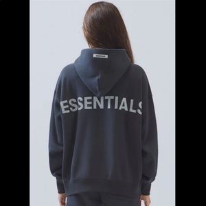 FOG Essentials Pullover Hoodie Medium